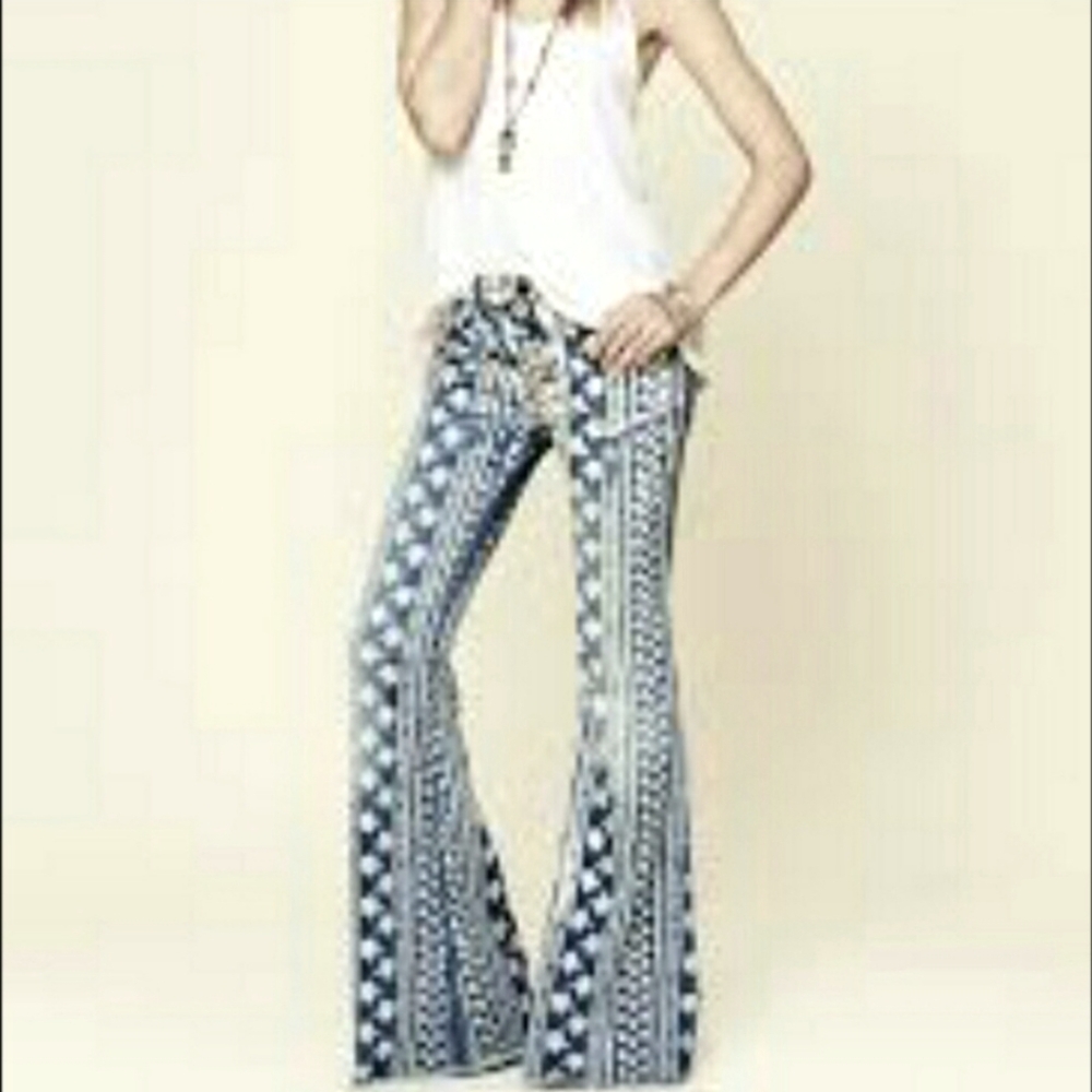 Free People Batik Print Bell Bottom Jeans  sz. 26 - Picture 2 of 6